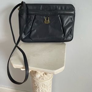 Etienne Aigner Soft Navy Blue Vintage Shoulder Bag Purse Pocketbook Crossbody